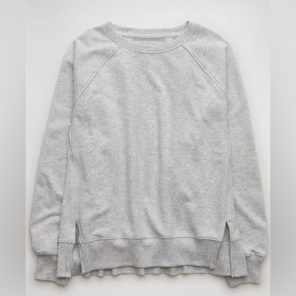 American Eagle Women’s Big Hug Crew Neck Oversized Sweatshirt Heather Gray S